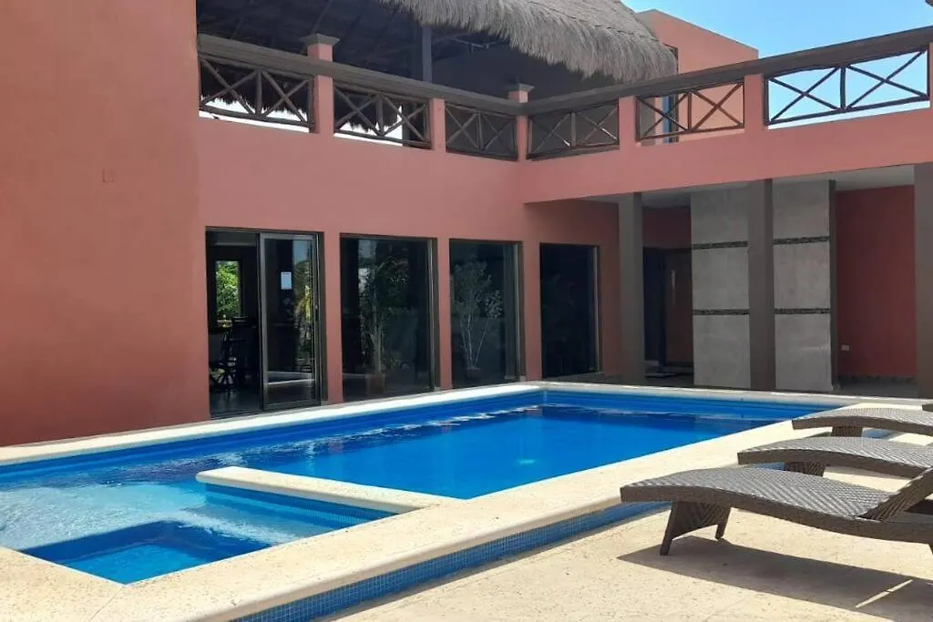 Casa Frente Al Mar Don Cancino Cancún